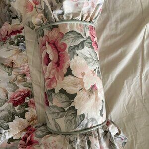 Vintage Croscill Home Fashions Twin Size Bed Skirt & Bolster Pillow